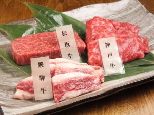 令和元年に新宿個室居酒屋はたごで松阪牛・神戸牛・飛騨牛を食べ比べる