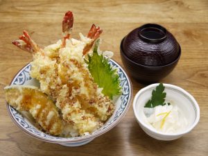 西新宿はたごの大海老天丼ランチを再開します！