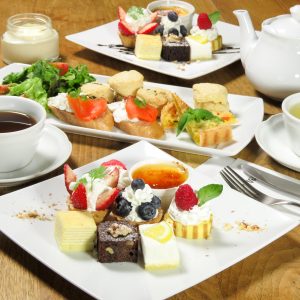 Afternoon tea at Shinjuku cafe