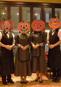 新宿西口で一番素敵なハロウィンカフェやってます♪