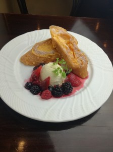 新作フレンチトースト完成♪【西新宿カフェ】