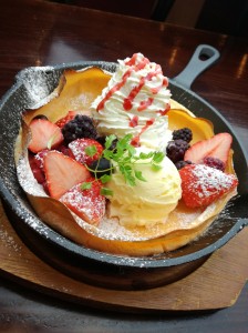 西新宿カフェのいちごフェアは…☆