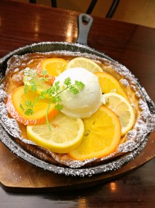 新宿西口で愛媛県産オレンジを使ったダッチベイビー