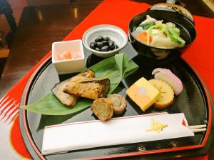 新宿西口のカフェで迎える新年