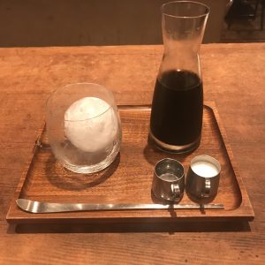 新宿カフェラヴォワ自慢の水出しコーヒー