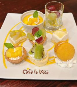 夏のアフタヌーンティ＠新宿カフェ