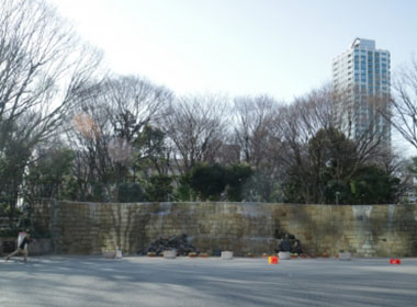 新宿中央公園・熊野神社